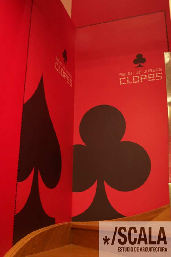 Salon de Juegos. Clopes. Behobia